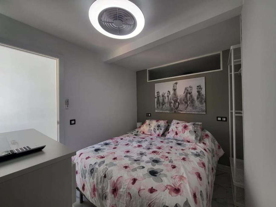 Las Canteras New 2 Bedrooms Flat At The Beach Parking Optional Las Palmas de Gran Canaria Dış mekan fotoğraf
